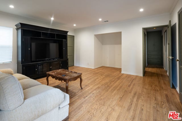 5357 Brynhurst Avenue, Los Angeles, CA 90043 — photo 32 of 43