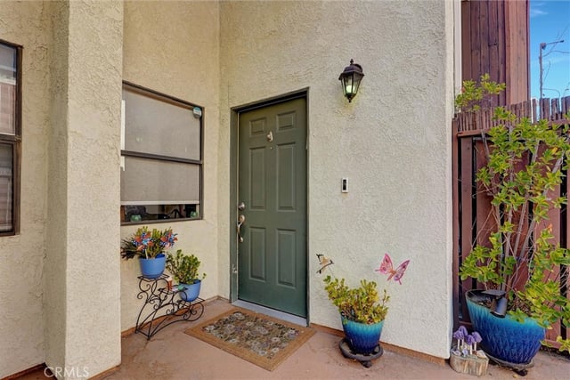 6323 Reseda 1, Reseda, CA 91335 — photo 26 of 30