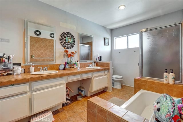 6323 Reseda 1, Reseda, CA 91335 — photo 9 of 30