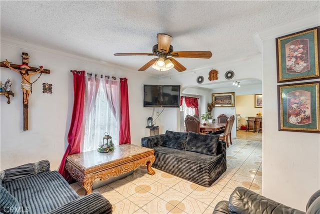 1302 E 48th Place, Los Angeles, CA 90011 — photo 15 of 31
