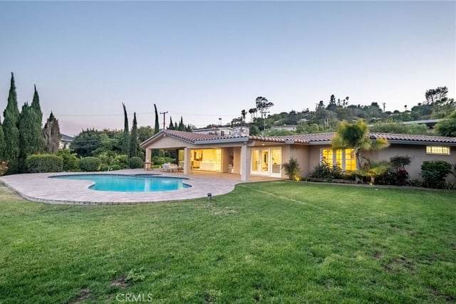 30419 Miraleste, Rancho Palos Verdes, CA 90275 — photo 2 of 19