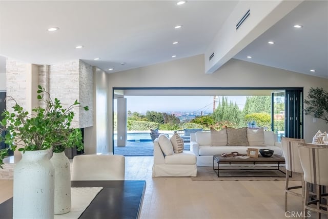 30419 Miraleste, Rancho Palos Verdes, CA 90275 — photo 4 of 19
