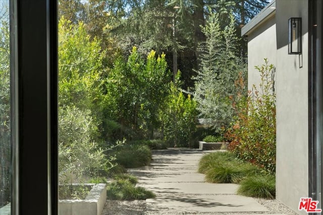 3848 Vantage Avenue, Los Angeles, CA 91604 — photo 37 of 43
