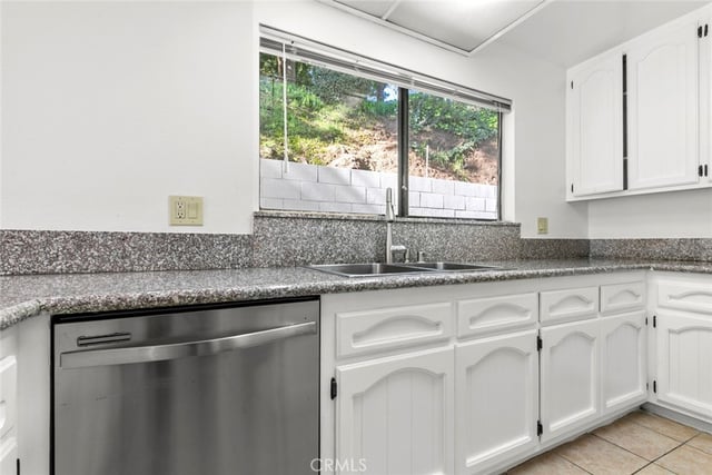 1321 Greenbriar, Glendale, CA 91207 — photo 19 of 56