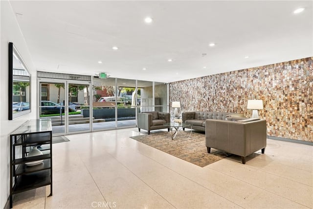 5625 Windsor Way 211, Culver City, CA 90230 — photo 17 of 22