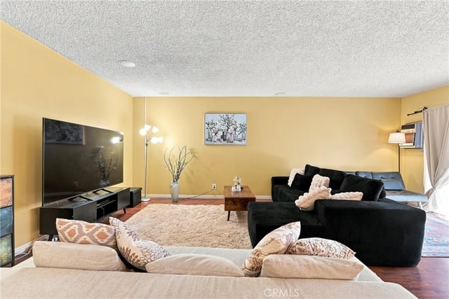 5625 Windsor Way 211, Culver City, CA 90230 — photo 4 of 22