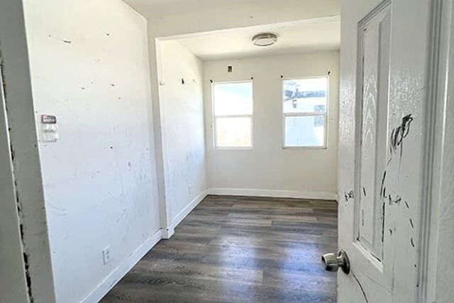 433 W 94th Street, Los Angeles, CA 90003 — photo 16 of 37