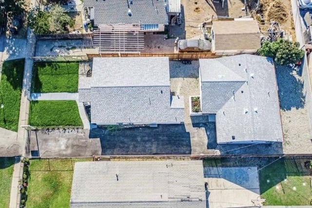433 W 94th Street, Los Angeles, CA 90003 — photo 20 of 37