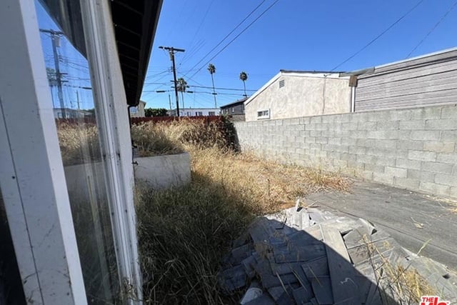 433 W 94th Street, Los Angeles, CA 90003 — photo 37 of 37