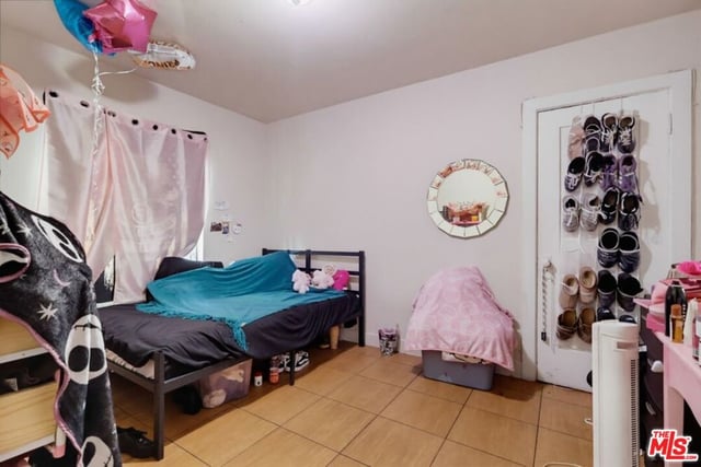 331 W 92nd Street, Los Angeles, CA 90003 — photo 23 of 46