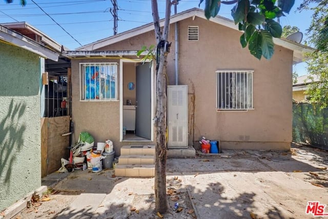 331 W 92nd Street, Los Angeles, CA 90003 — photo 39 of 46