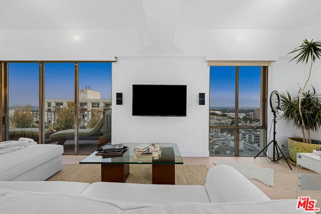 2160 E Century Parkway 2109, Los Angeles, CA 90067 — photo 16 of 28