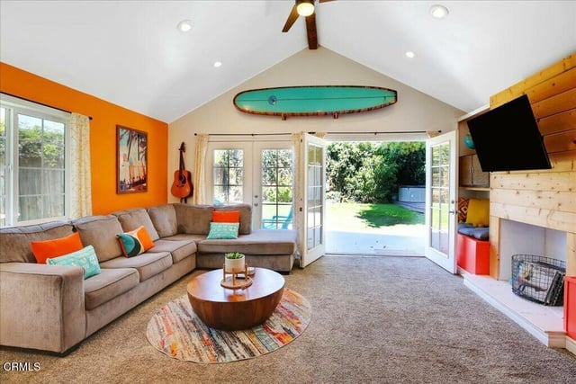 2619 Ocean Avenue, Ventura, CA 93003 — photo 2 of 23