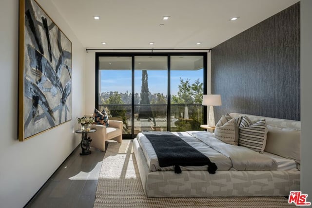2033 Glencoe Way, Los Angeles, CA 90068 — photo 15 of 26