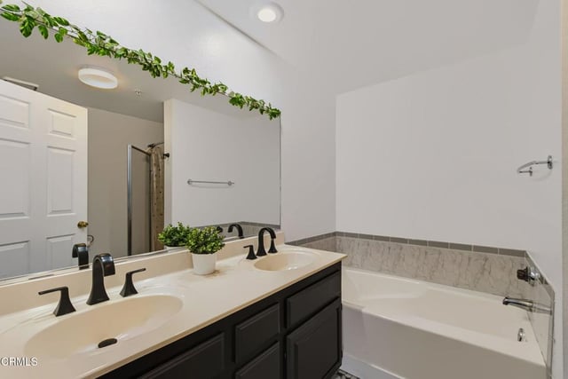 14035 Astoria Street 125, Sylmar, CA 91342 — photo 20 of 29