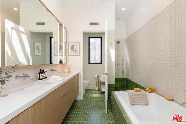 7102 Pacific View Drive, Los Angeles, CA 90068 — photo 20 of 48