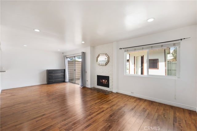 8515 Burnet #B Avenue #B, North Hills, CA 91343 — photo 15 of 33