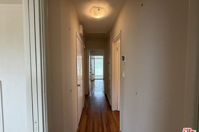 12207 Palms Boulevard, Los Angeles, CA 90066 — photo 23 of 31