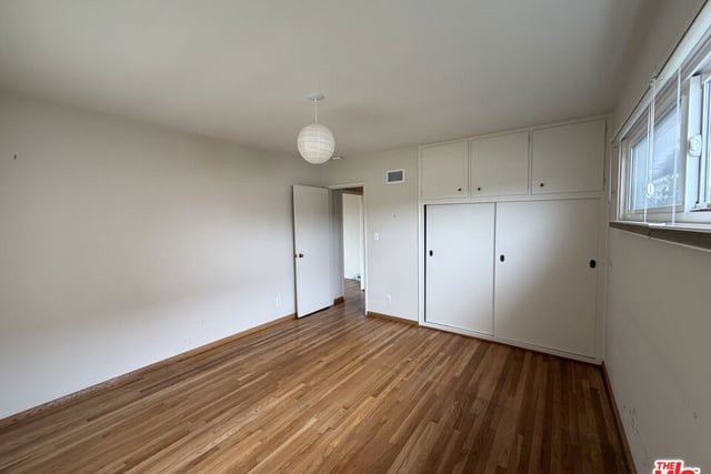12207 Palms Boulevard, Los Angeles, CA 90066 — photo 25 of 31