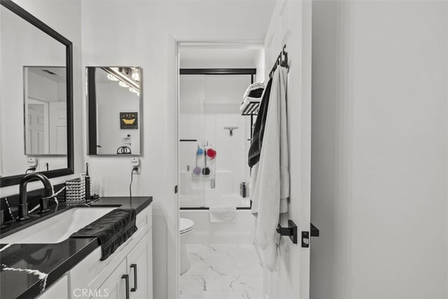 19329 Santa Maria Drive, Newhall, CA 91321 — photo 30 of 54