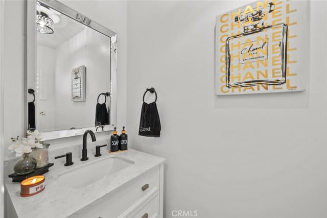19329 Santa Maria Drive, Newhall, CA 91321 — photo 37 of 54