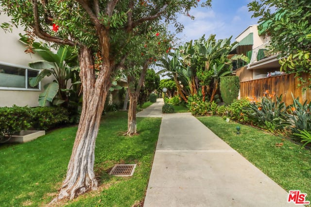 3200 S Sepulveda Boulevard K36, Los Angeles, CA 90034 — photo 27 of 31