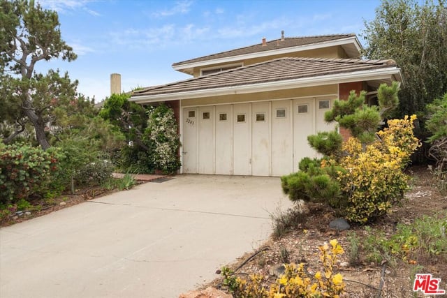 2243 Newquist Court, Camarillo, CA 93010 — photo 6 of 38