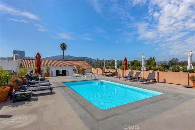 10639 Woodbridge Street 206, Toluca Lake, CA 91602 — photo 17 of 29