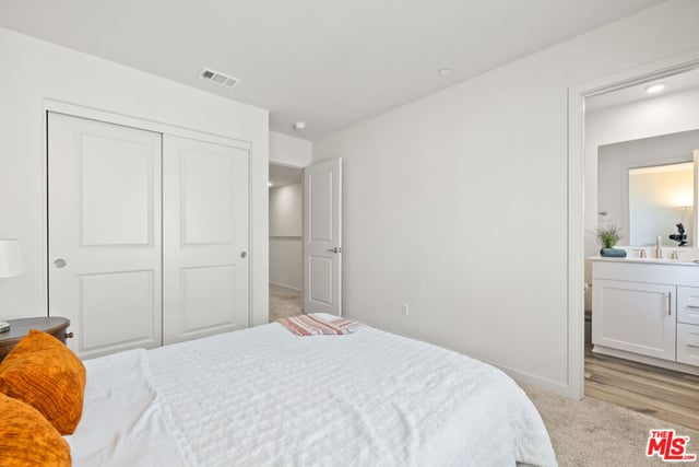 126 Dove Lndg, Covina, CA 91722 — photo 17 of 34