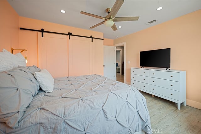 3149 E Green, Pasadena, CA 91107 — photo 15 of 33