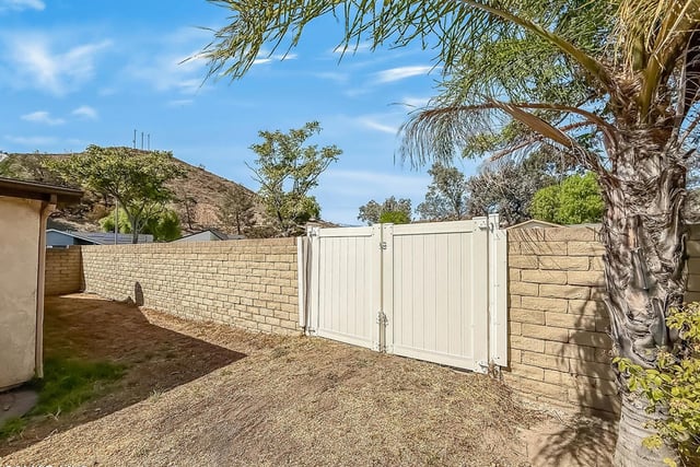 2392 Alscot Avenue, Simi Valley, CA 93063 — photo 40 of 47