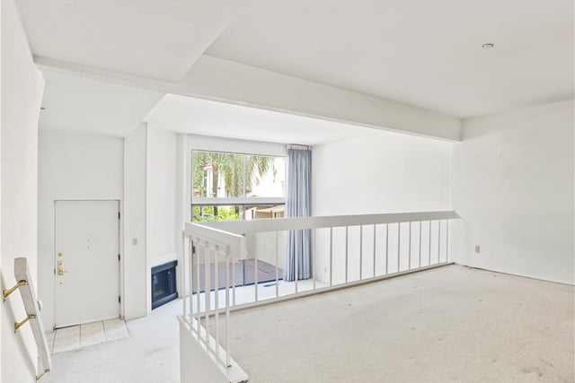 22269 1/2 Erwin, Woodland Hills, CA 91367 — photo 4 of 15