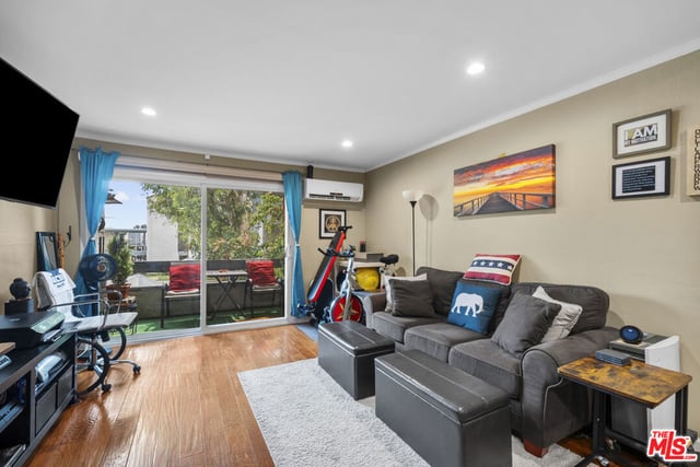 21800 Schoenborn 225, Canoga Park, CA 91304 — photo 11 of 22