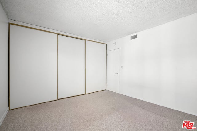 4445 Cartwright Avenue 110, Toluca Lake, CA 91602 — photo 16 of 27