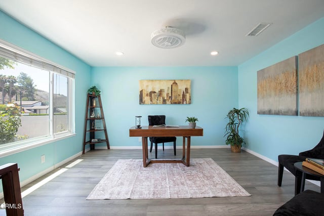335 W Avenida De Las Flores, Thousand Oaks, CA 91360 — photo 11 of 24