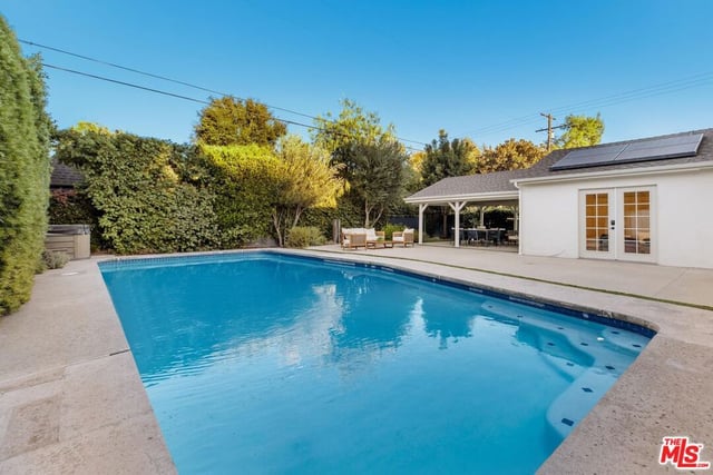 4900 Radford Avenue, Valley Village, CA 91607 — photo 32 of 44