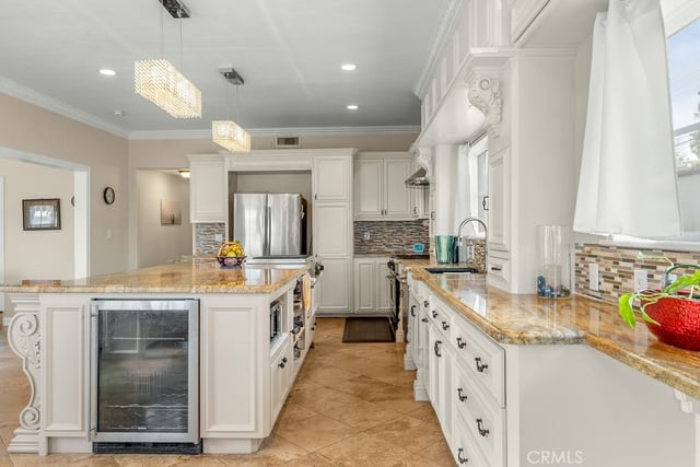 2500 Anabas Avenue, San Pedro, CA 90732 — photo 16 of 50