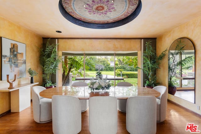 4816 Encino Avenue, Encino, CA 91316 — photo 14 of 39