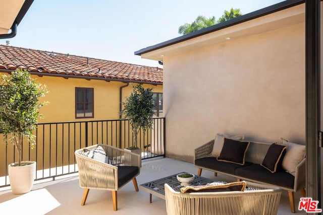 15110 Otsego Street, Los Angeles, CA 91403 — photo 40 of 55