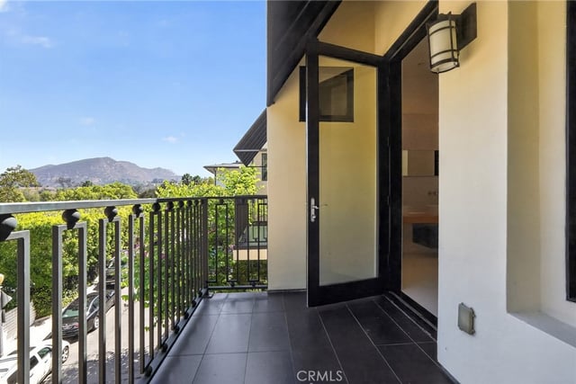 3087 Passmore Drive, Los Angeles, CA 90068 — photo 31 of 56