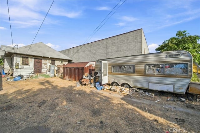 4010 Wall, Los Angeles, CA 90011 — photo 19 of 20