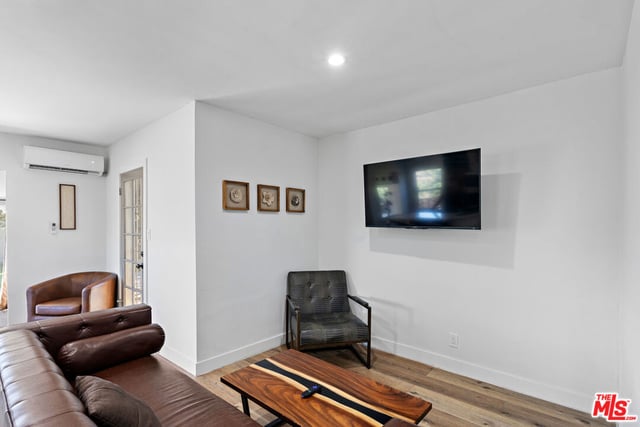 6744 Mulholland Drive, Los Angeles, CA 90068 — photo 17 of 49