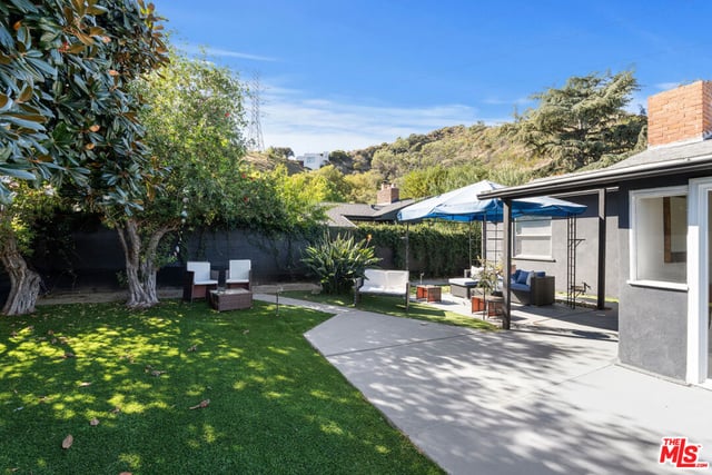 6744 Mulholland Drive, Los Angeles, CA 90068 — photo 36 of 49