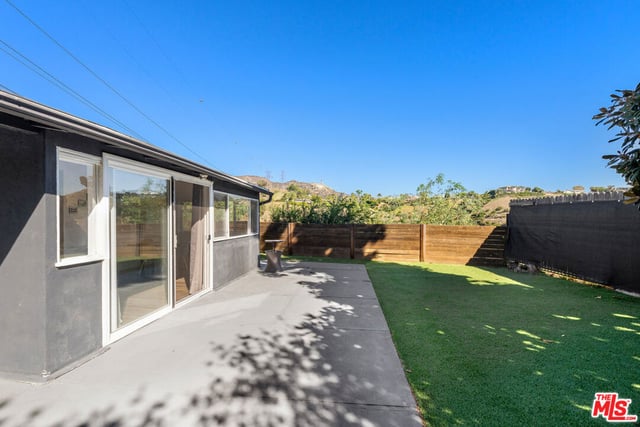 6744 Mulholland Drive, Los Angeles, CA 90068 — photo 38 of 49