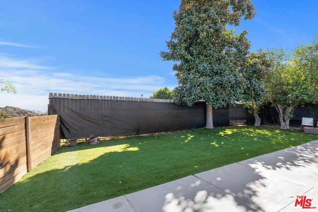 6744 Mulholland Drive, Los Angeles, CA 90068 — photo 40 of 49