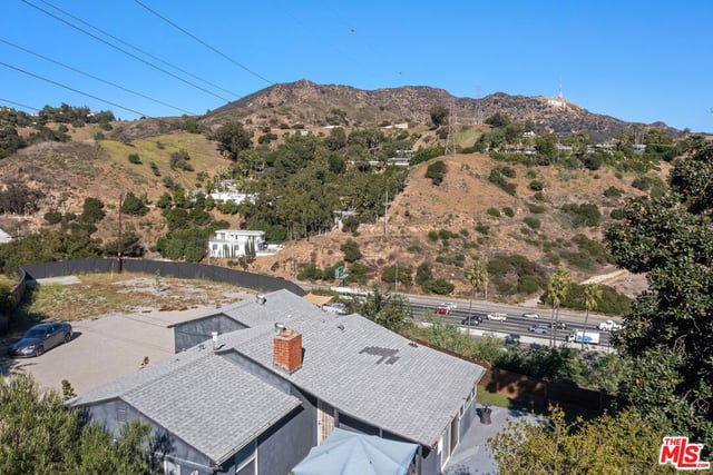 6744 Mulholland Drive, Los Angeles, CA 90068 — photo 48 of 49