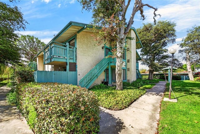 20535 S Vermont Avenue 4, Torrance, CA 90502 — photo 2 of 45