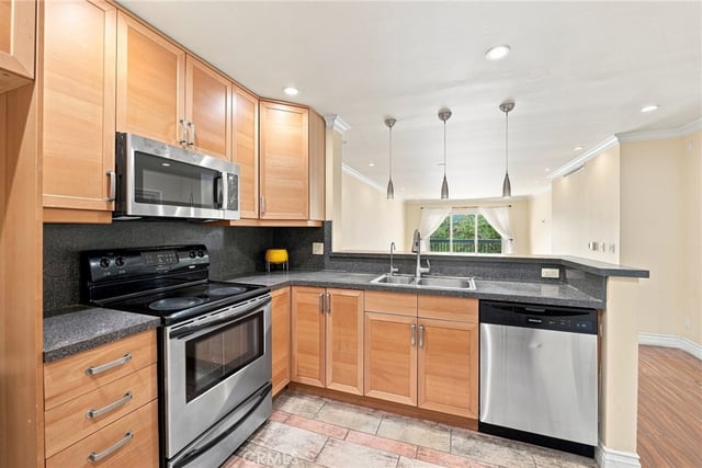2940 N Verdugo 206, Glendale, CA 91208 — photo 12 of 44