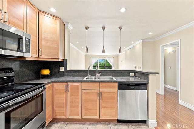 2940 N Verdugo 206, Glendale, CA 91208 — photo 9 of 44