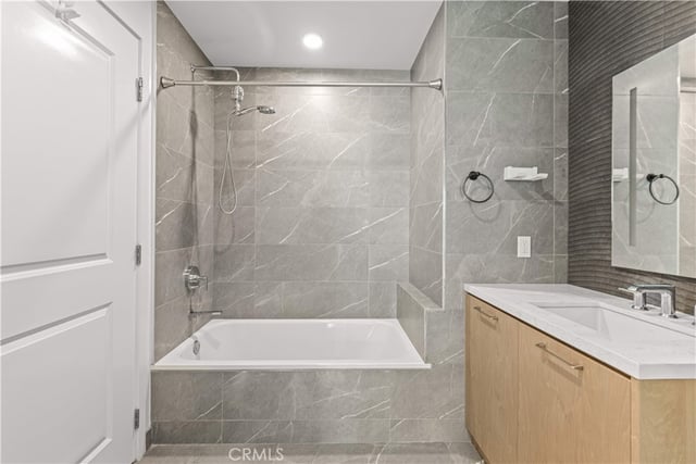 400 S Broadway 1607, Los Angeles, CA 90013 — photo 19 of 65
